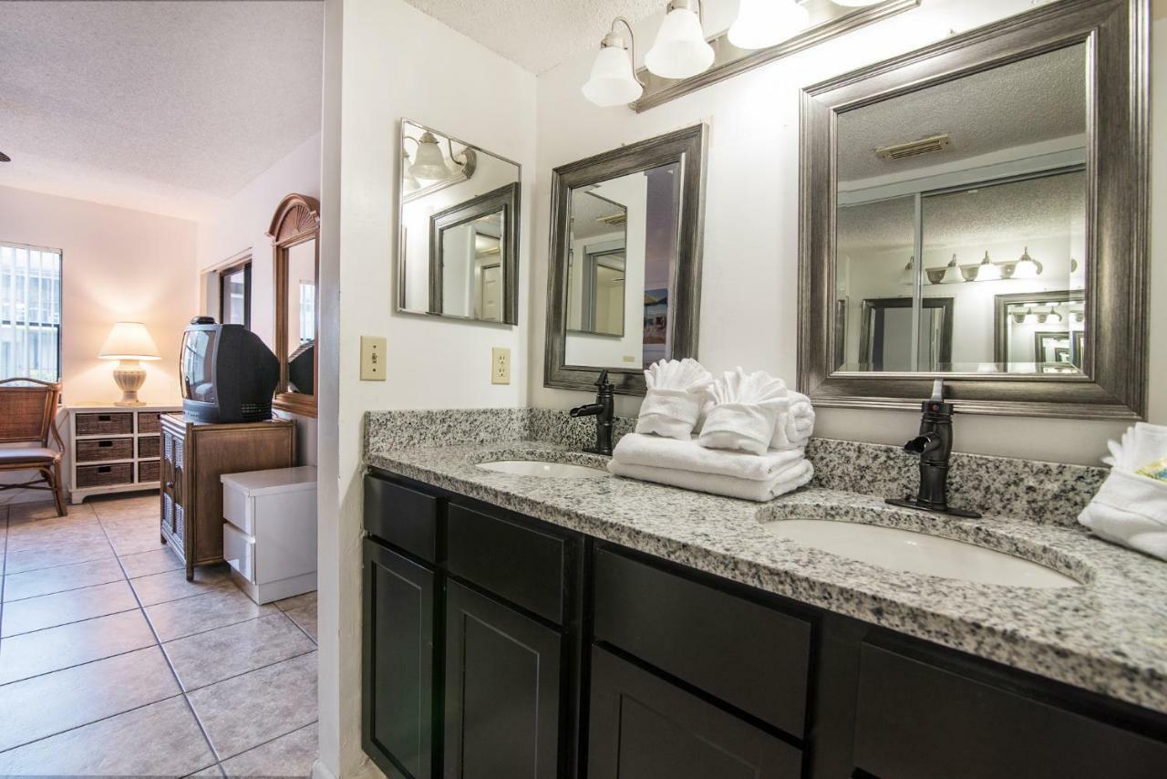 Luxury Shorewalk Water Front 2 Bedroom 2 Bathroom 3Mins Img 5 Mins Beach Bradenton Beach Kültér fotó